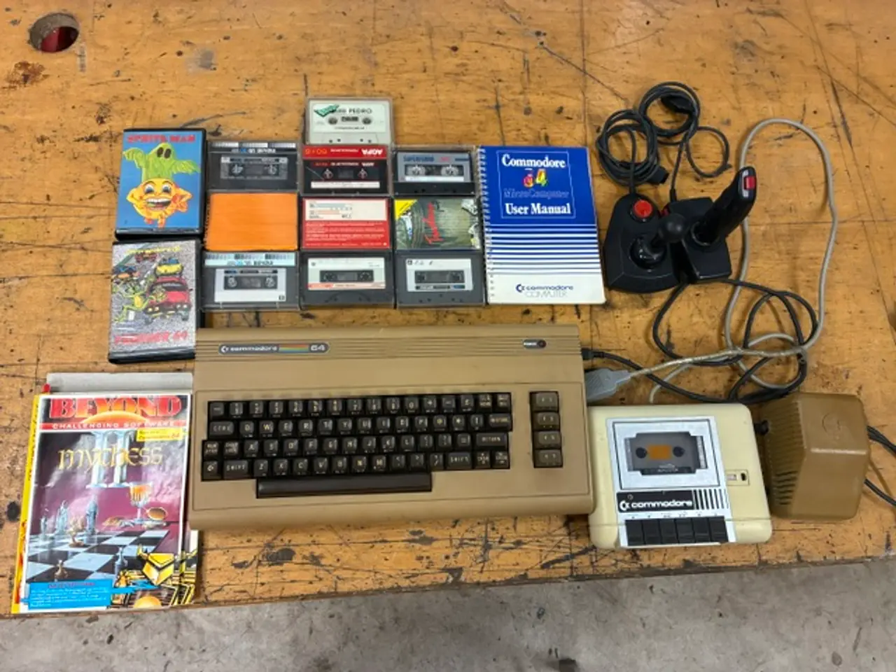 Billede 1 - Commodore 64 komplet