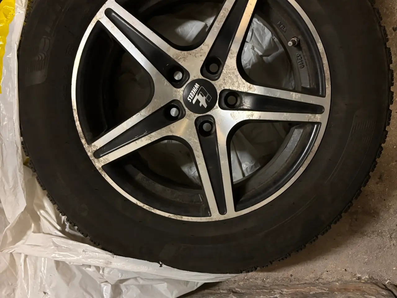 Billede 6 - Brugte vinterdæk Qashqai / Renault