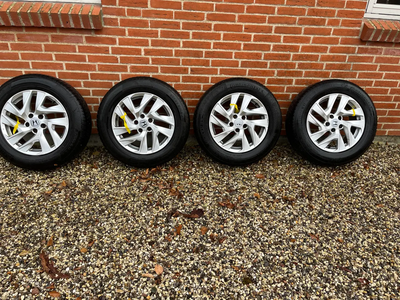Billede 2 - 225/65 R17 vinterdæk på alufælge