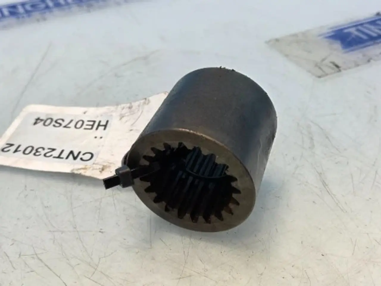 Billede 7 - New Holland TM190 Muffe 5176850