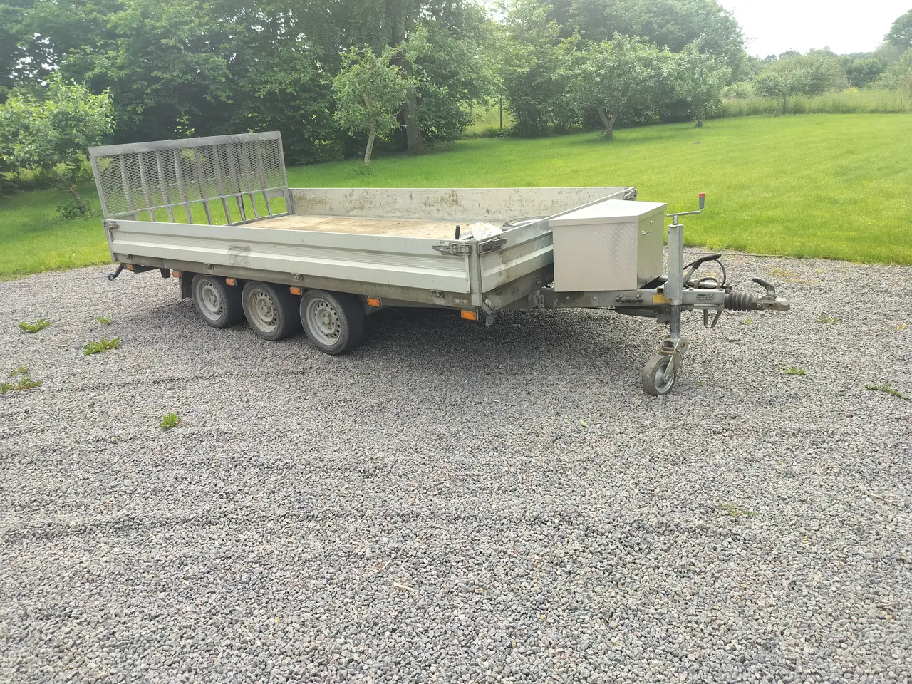 Billede 2 -  Nysynet kvalitets Variant Auto/maskin trailer 