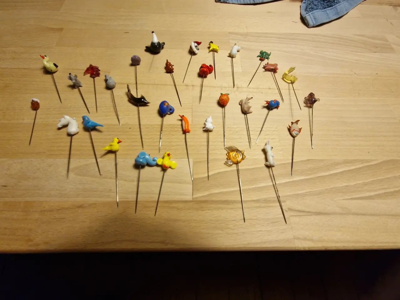 Billede 1 - nåle af en slags