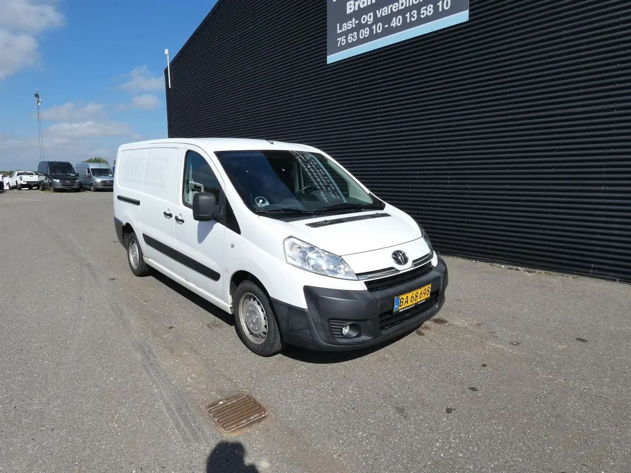 Billede 1 - Toyota Proace L2H1 2,0 D-4D Comfort Splitbagdør 128HK Van 6g