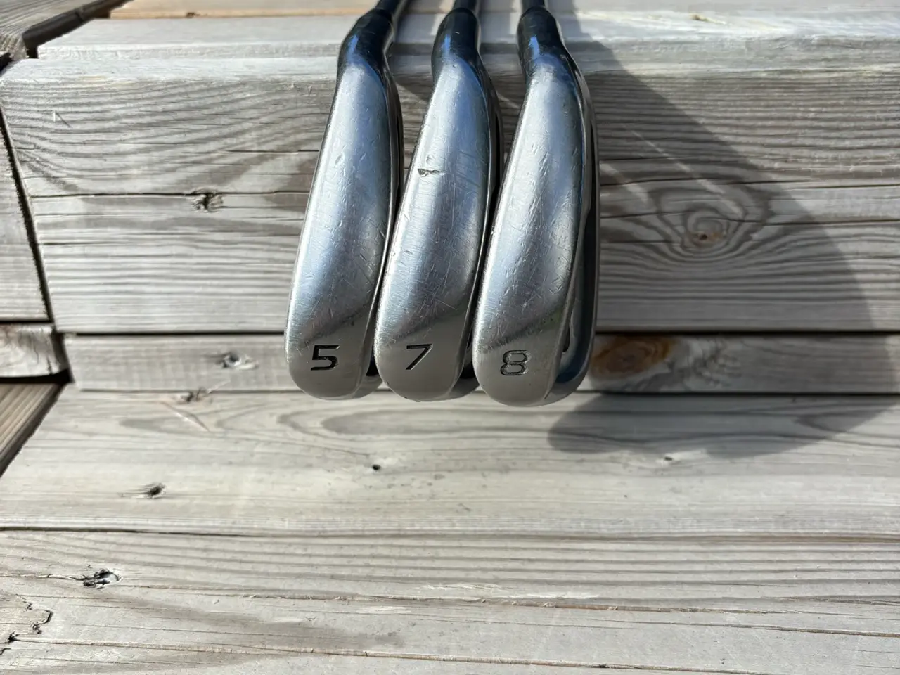 Billede 3 - komplet golfsæt: Vogn, Vognbag, Kvalitetskøller