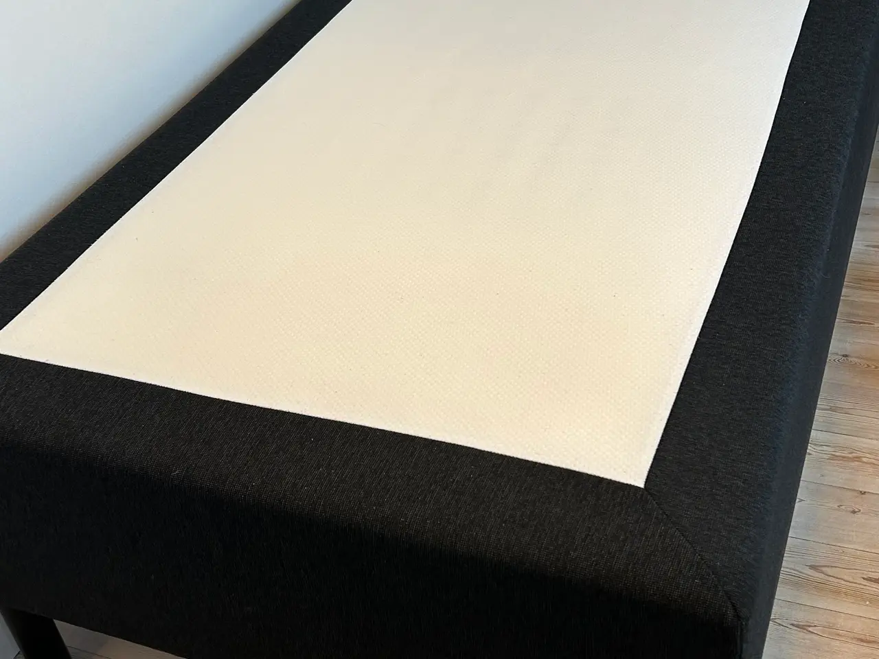 Billede 1 - Seng - boxmadras m. latex topmadras 
