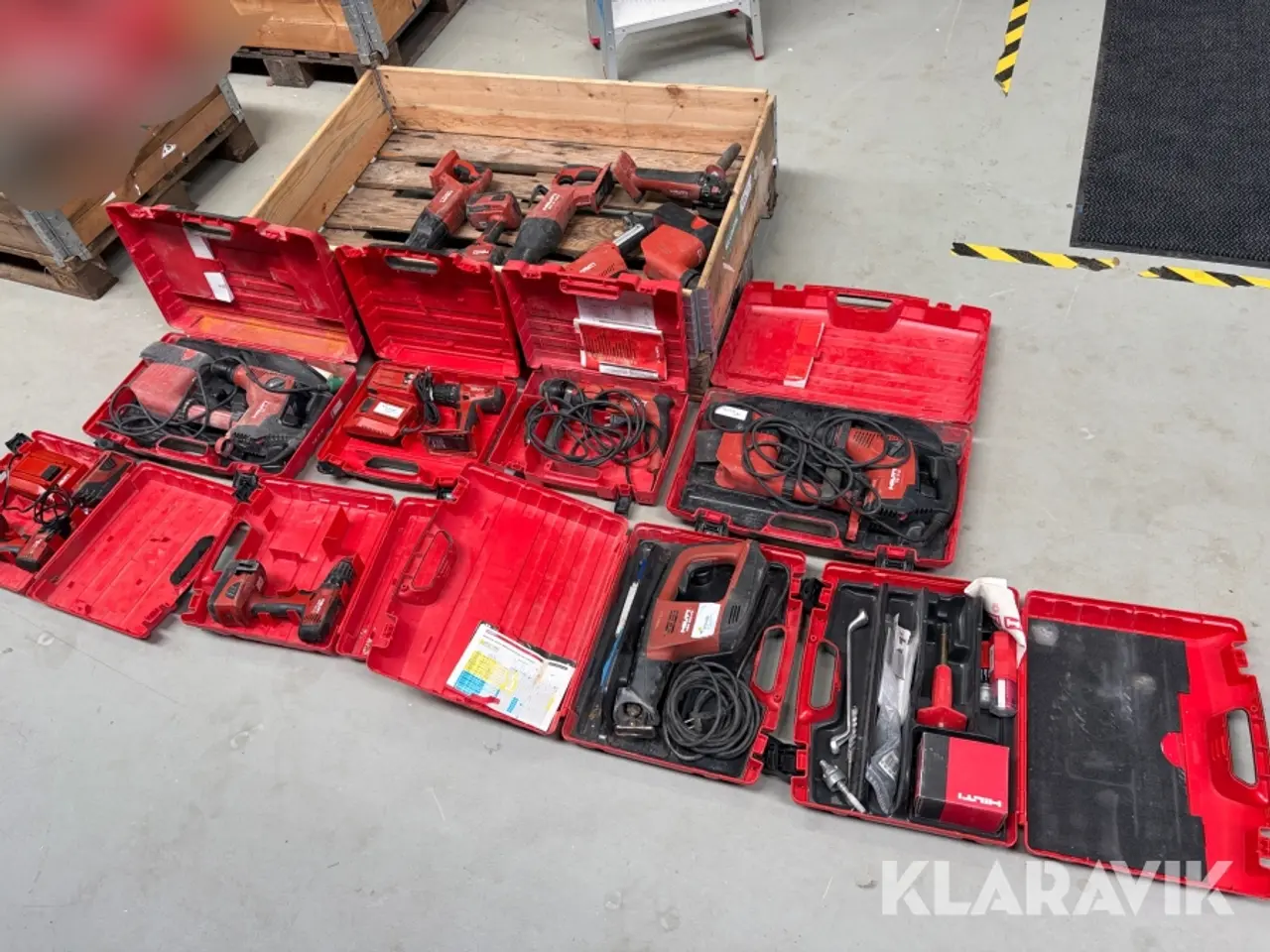 Billede 2 - Lot - Assorteret håndværktøj Hilti - 1 palle