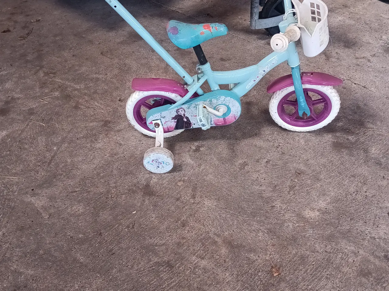 Billede 3 - Fin børnecykel til de helt små.