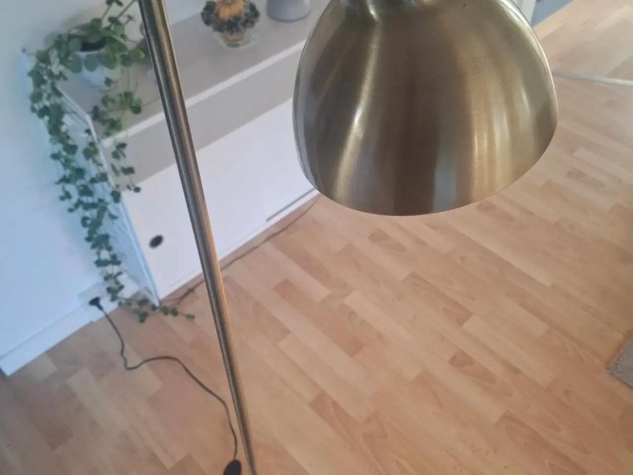 Billede 1 - Broste Copenhagen Cimal gulvlampe – messing