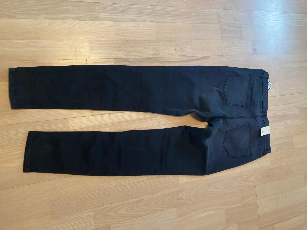 Billede 2 - Pieces bukser str. L