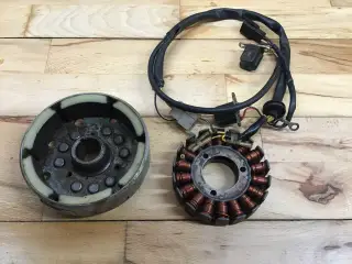 Suzuki RGV 250 type VJ21 generator