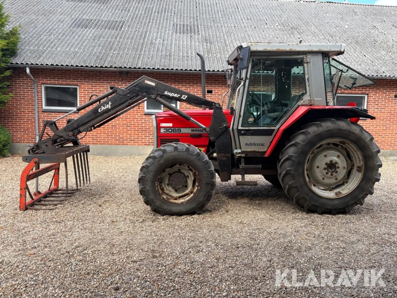 Billede 2 - Traktor Massey Ferguson 3065 - med frontlæsser