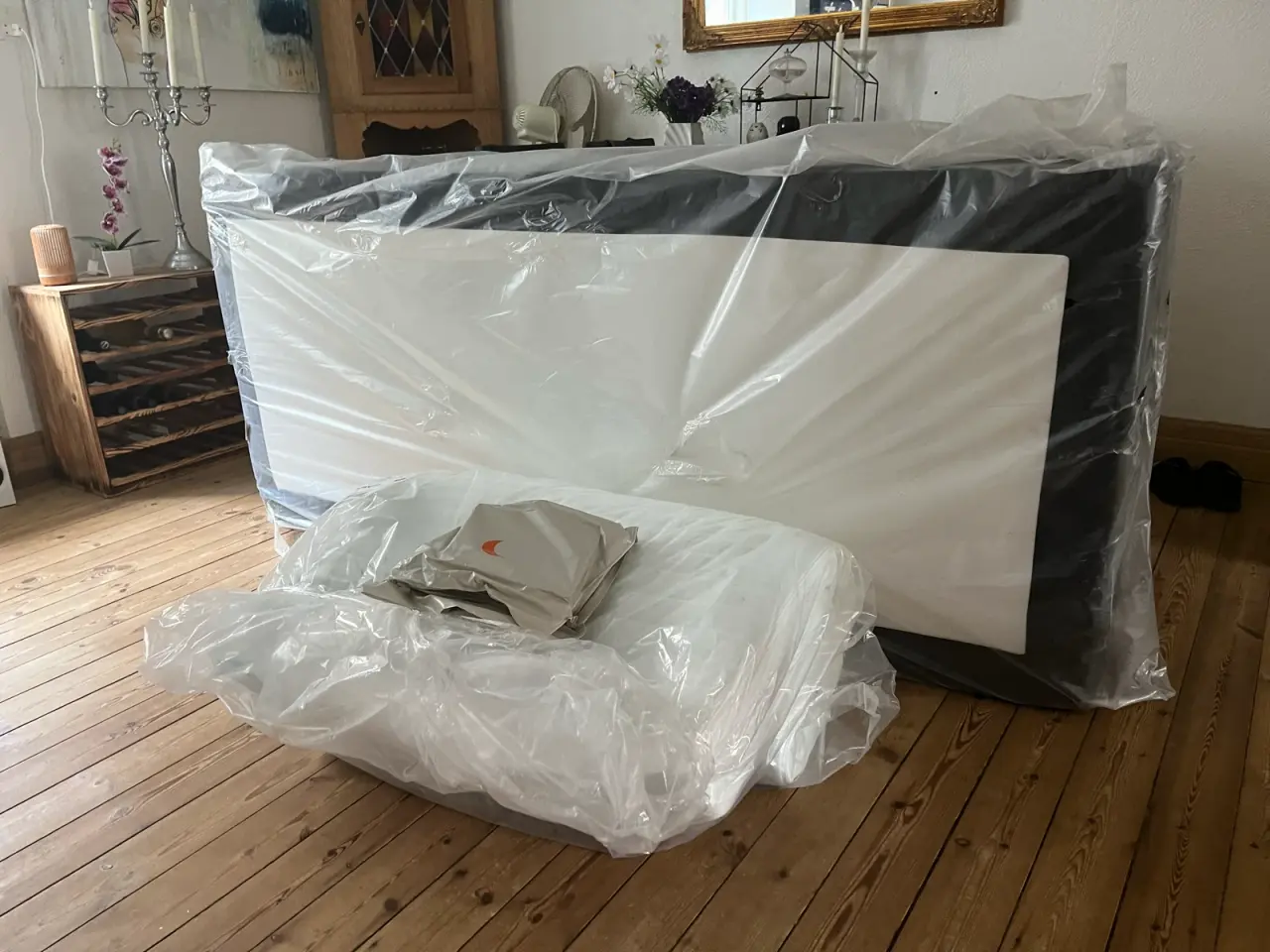 Billede 1 - Boxmadras inkl. Topmadras og 19 cm egetræs ben