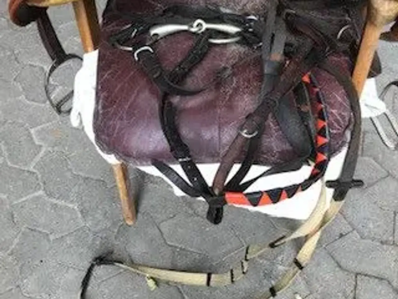 Billede 4 - Heste Ridesadel ny pris Med Div udstyr