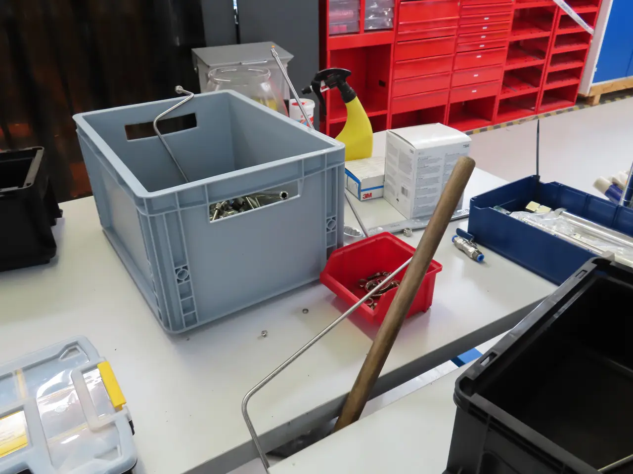 Billede 4 - Arbejdsbord uden indhold FERAX