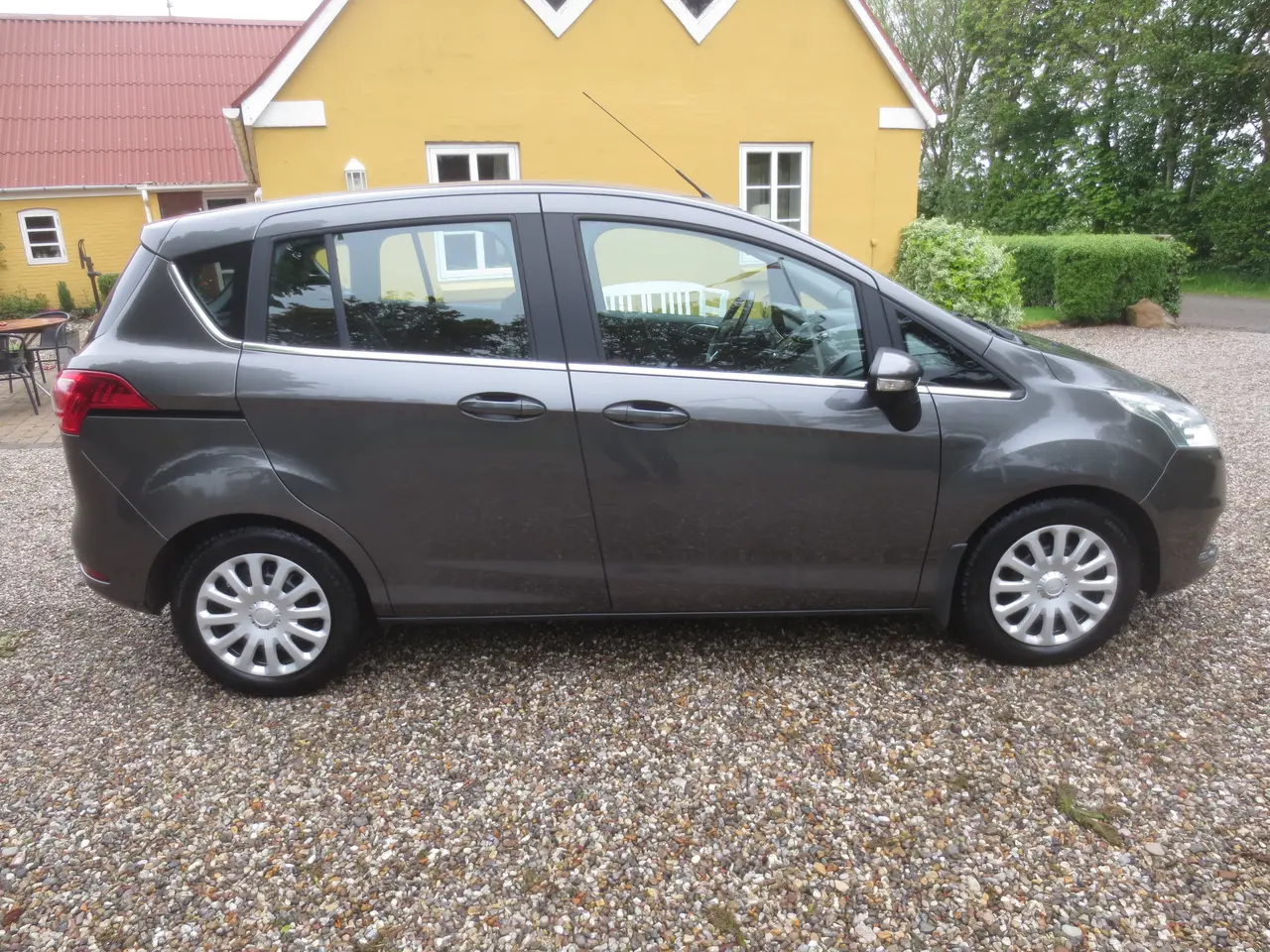 Billede 5 - Pæn Ford B Max 1.0 i År 15. Synet 8/25.