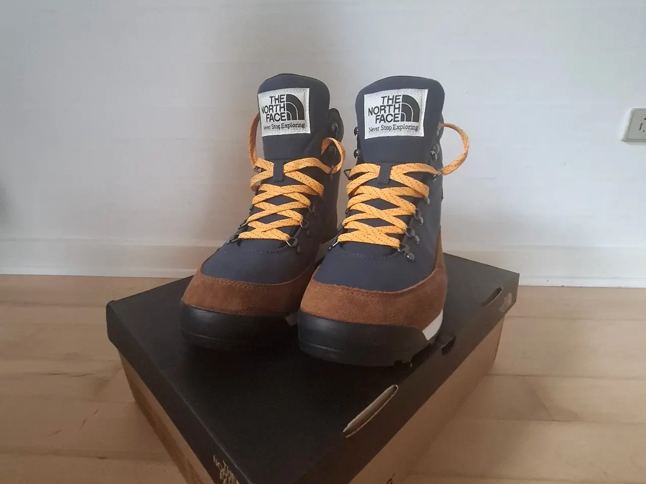 Billede 4 - Helt nye The North Face støvler haves.