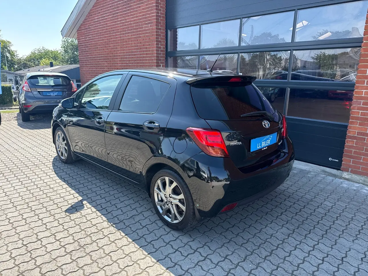 Billede 4 - Toyota Yaris 1,5 Hybrid H2 Style e-CVT
