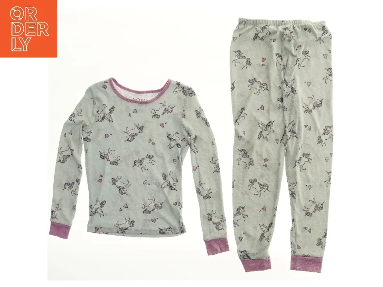 Billede 1 - Enhjøring blødt Pyjamassæt meget blødt fra Xoxo (str. 140)