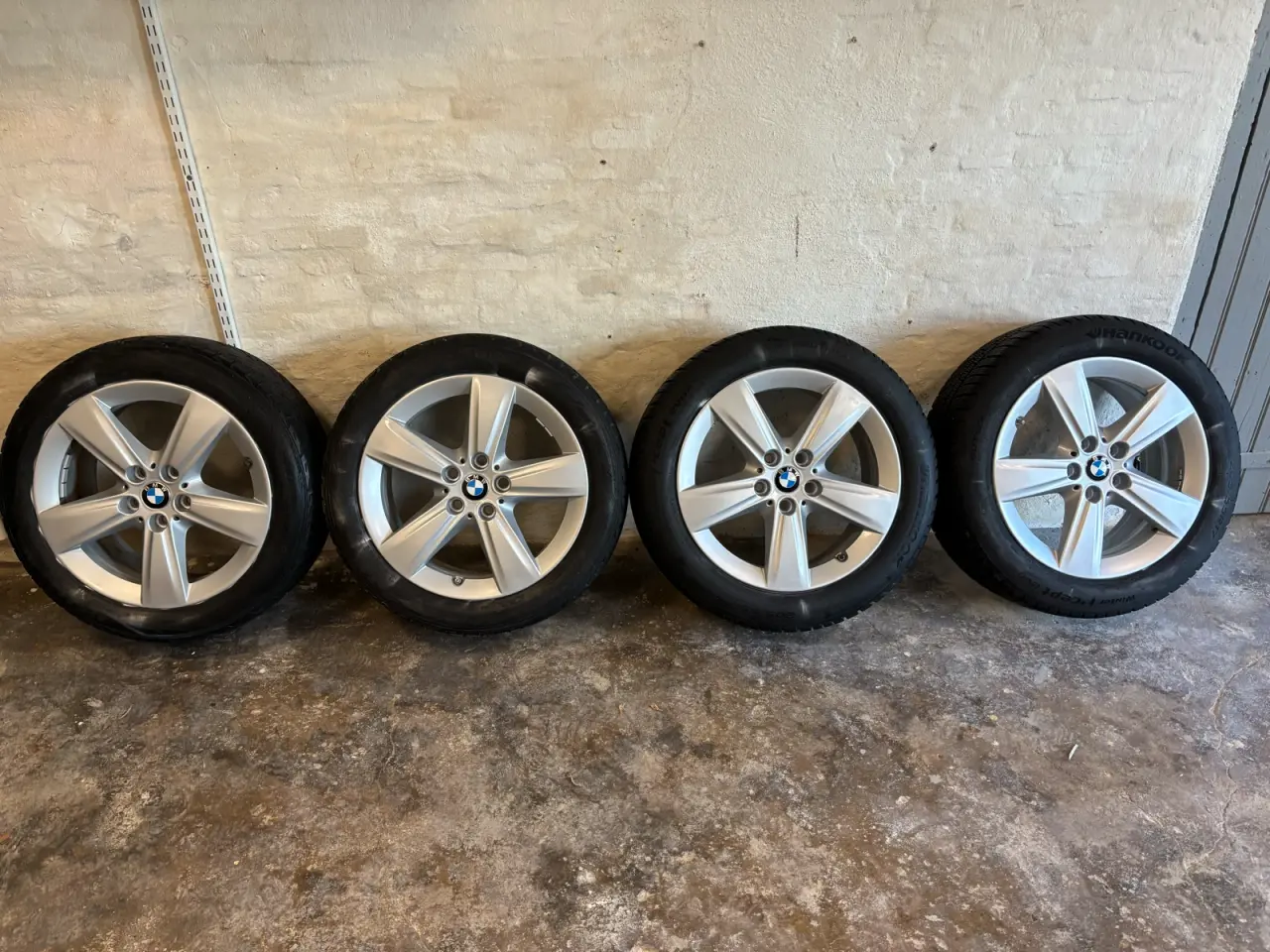 Billede 1 - BMW alufælge (vinterdæk)