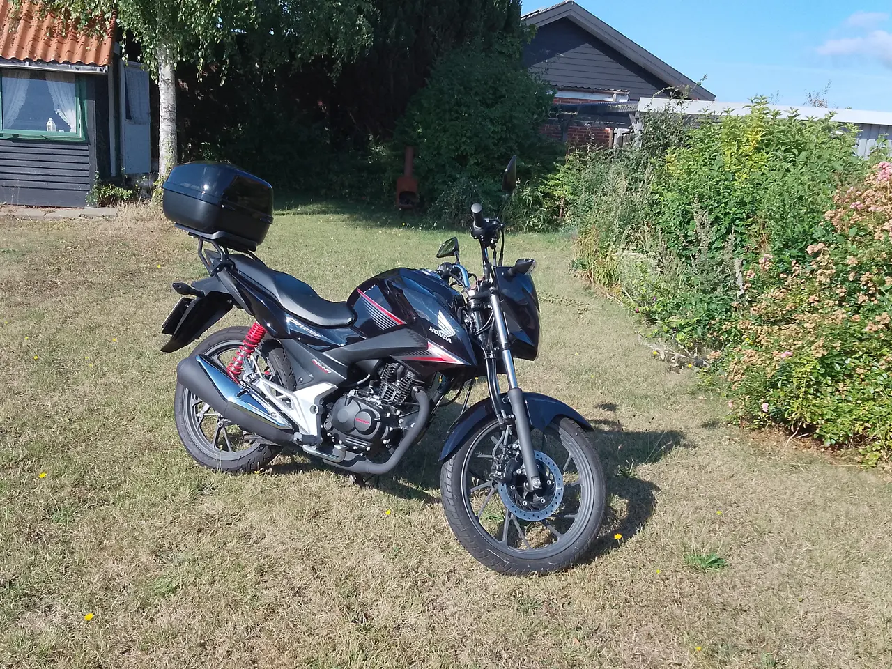 Billede 2 - Rigtig fin en ejers Handa cb125f