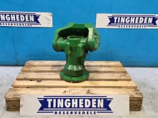 John Deere S670 Spindel L. DE31067