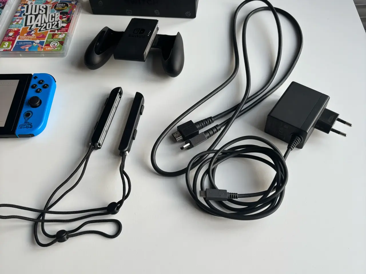 Billede 2 - Nintendo Switch Fortnite Special Edition