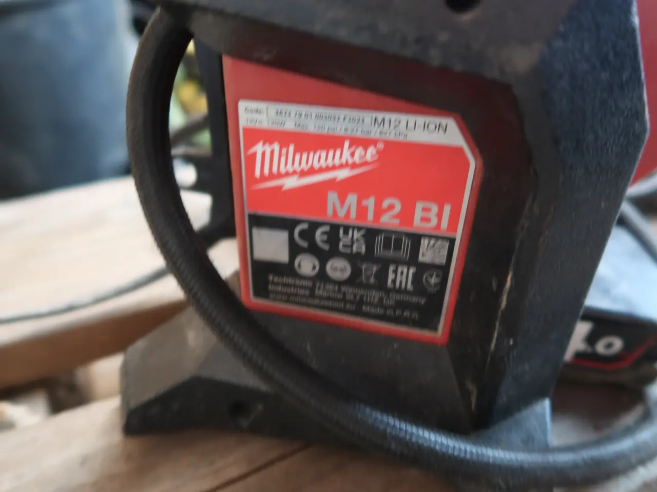 Billede 3 - Luftpumpe MILWAUKEE M12 BI