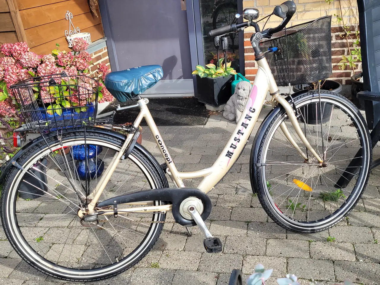 Billede 1 - Mustang damecykel 28"