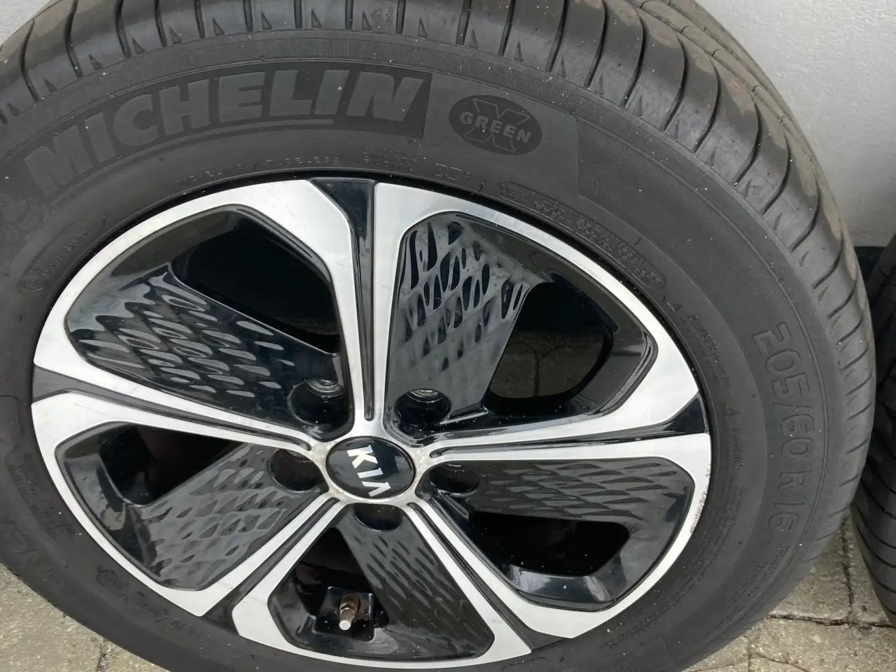 Billede 3 - Originale kia fælge