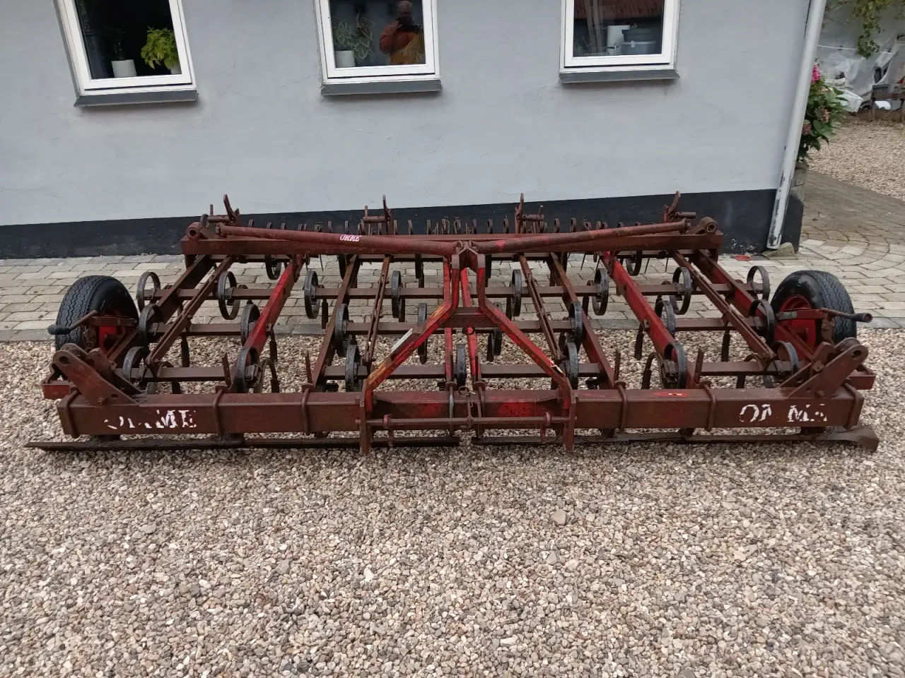 Billede 5 - 2,7 m Omme såbedsharve.