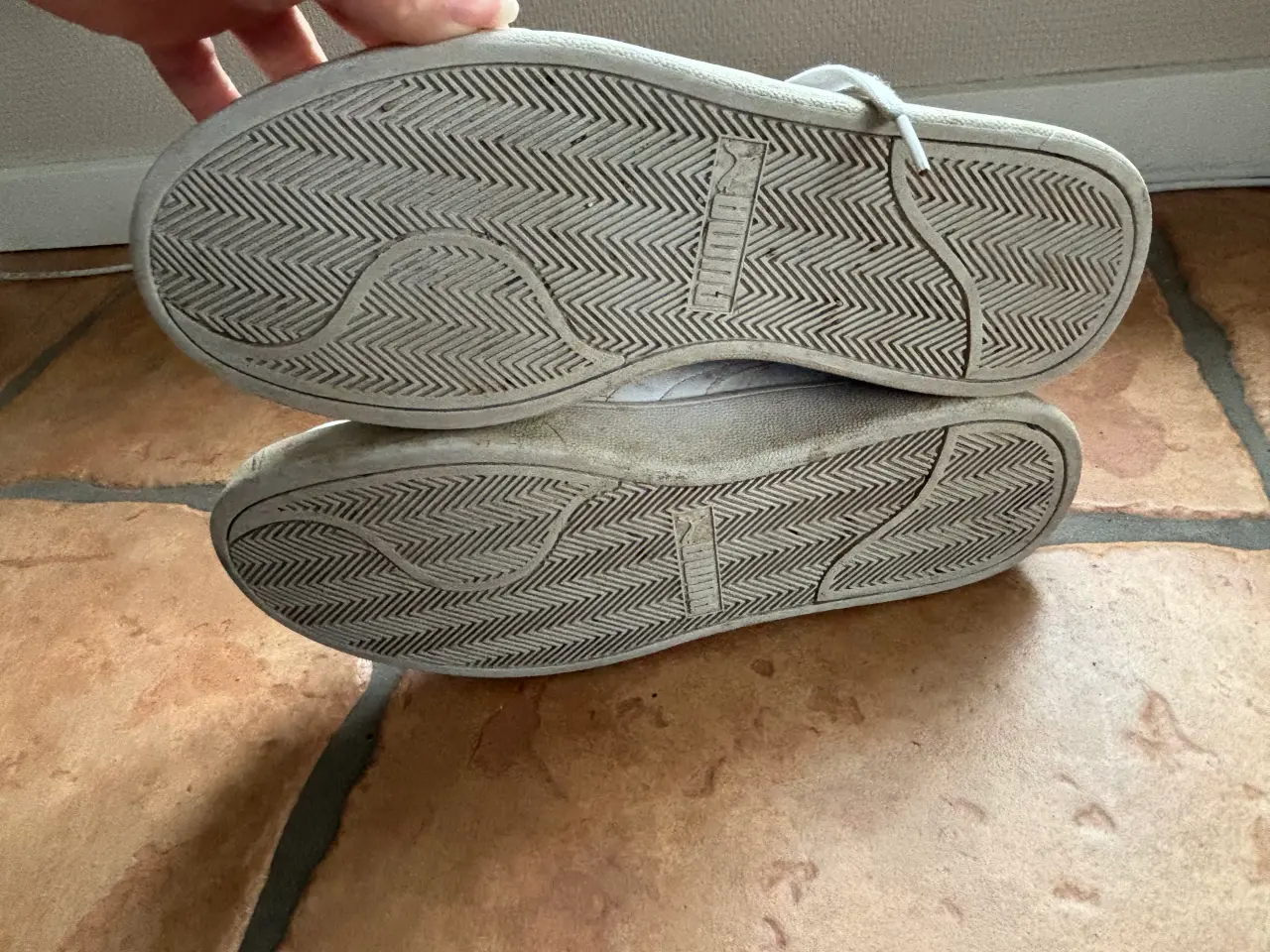 Billede 9 - Puma sneakers str. 44 hvid