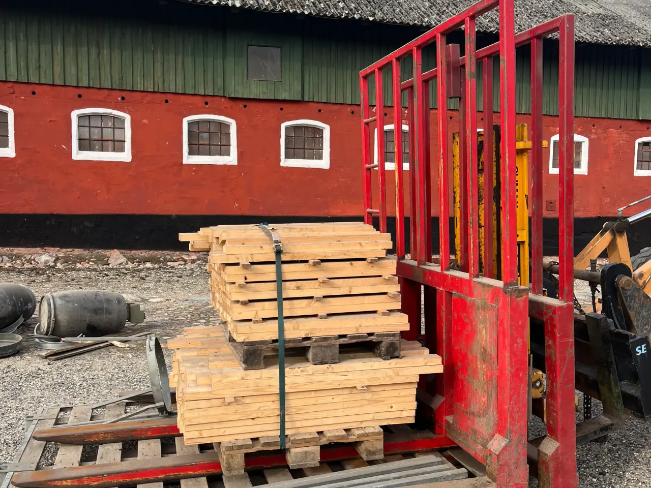 Billede 1 - Palletårn til juletræer