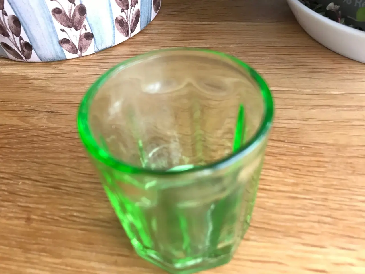 Billede 2 - Børneglas, lys grøn  -  Fyens Glasværk