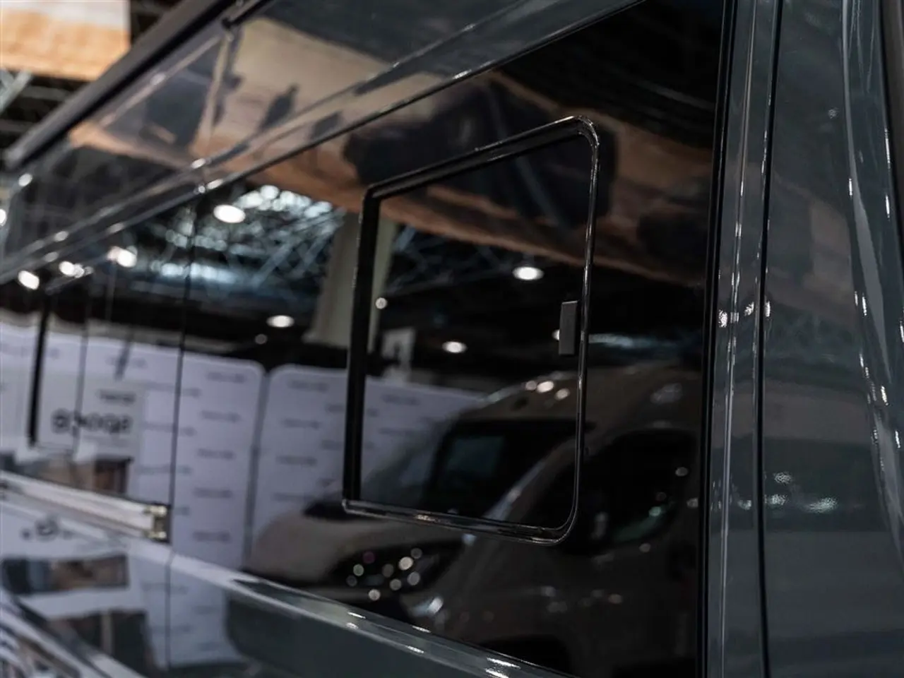 Billede 44 - 2027 - Nomade Nation Space S STEALTH VAN MED LOUNGE I SKANDINAVISK DESIGN