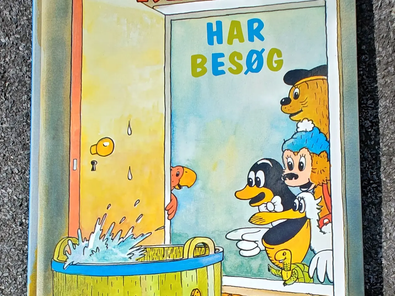 Billede 1 - Rasmus Klump har besøg BOG