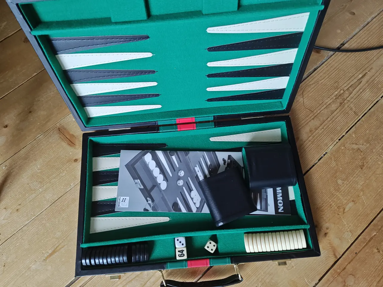 Billede 2 - Backgammon i kuffert Brætspil