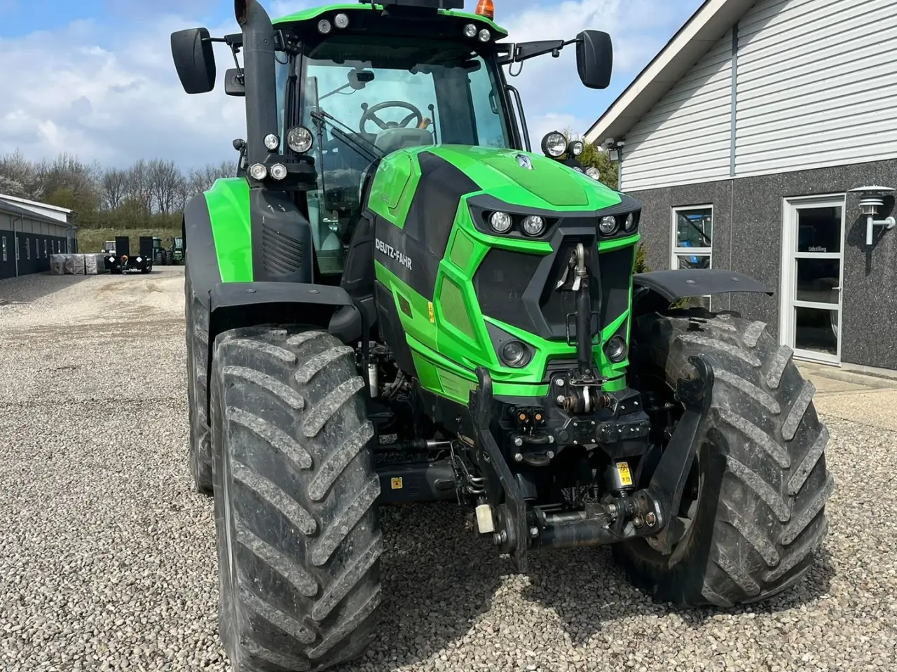 Billede 19 - Deutz-Fahr Agrotron 6215 TTV Med frontlift