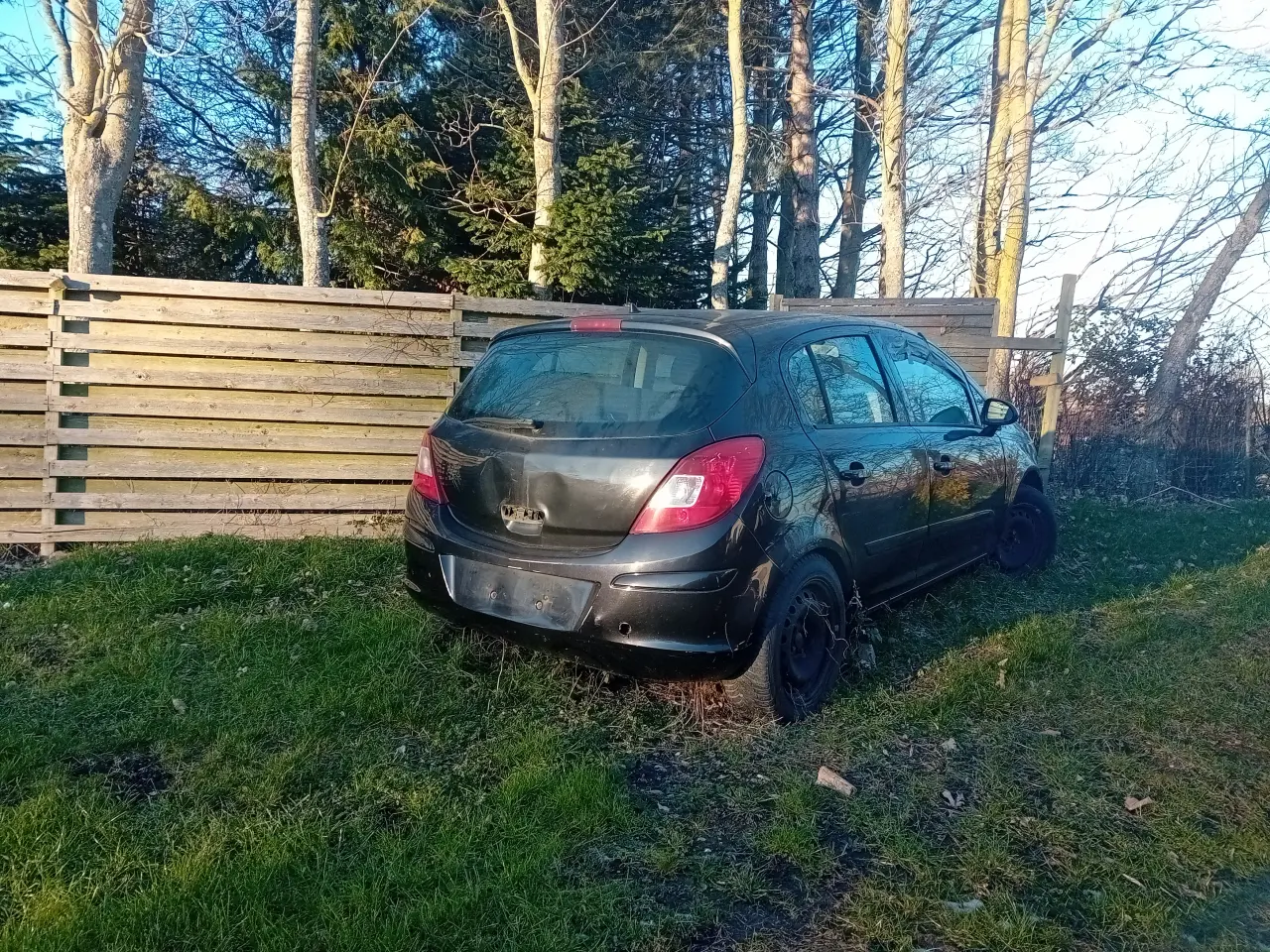 Billede 1 - Opel corsa D i reservedele