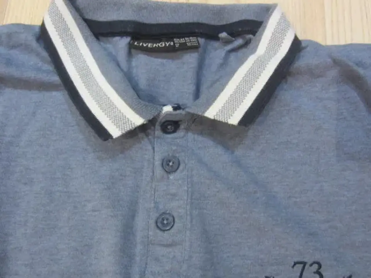Billede 2 - Str. M, flot polo t-shirt