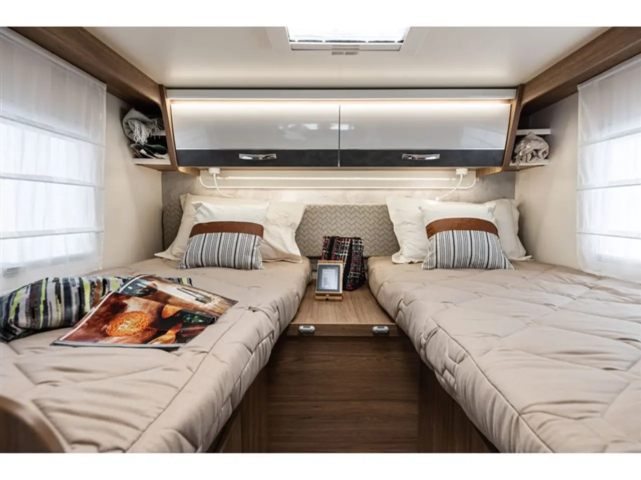 Billede 13 - 2026 - Elnagh Baron 65