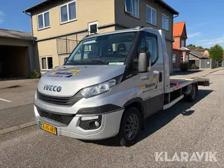 Autotransporter Iveco Daily 35S18 med alulad og el spil