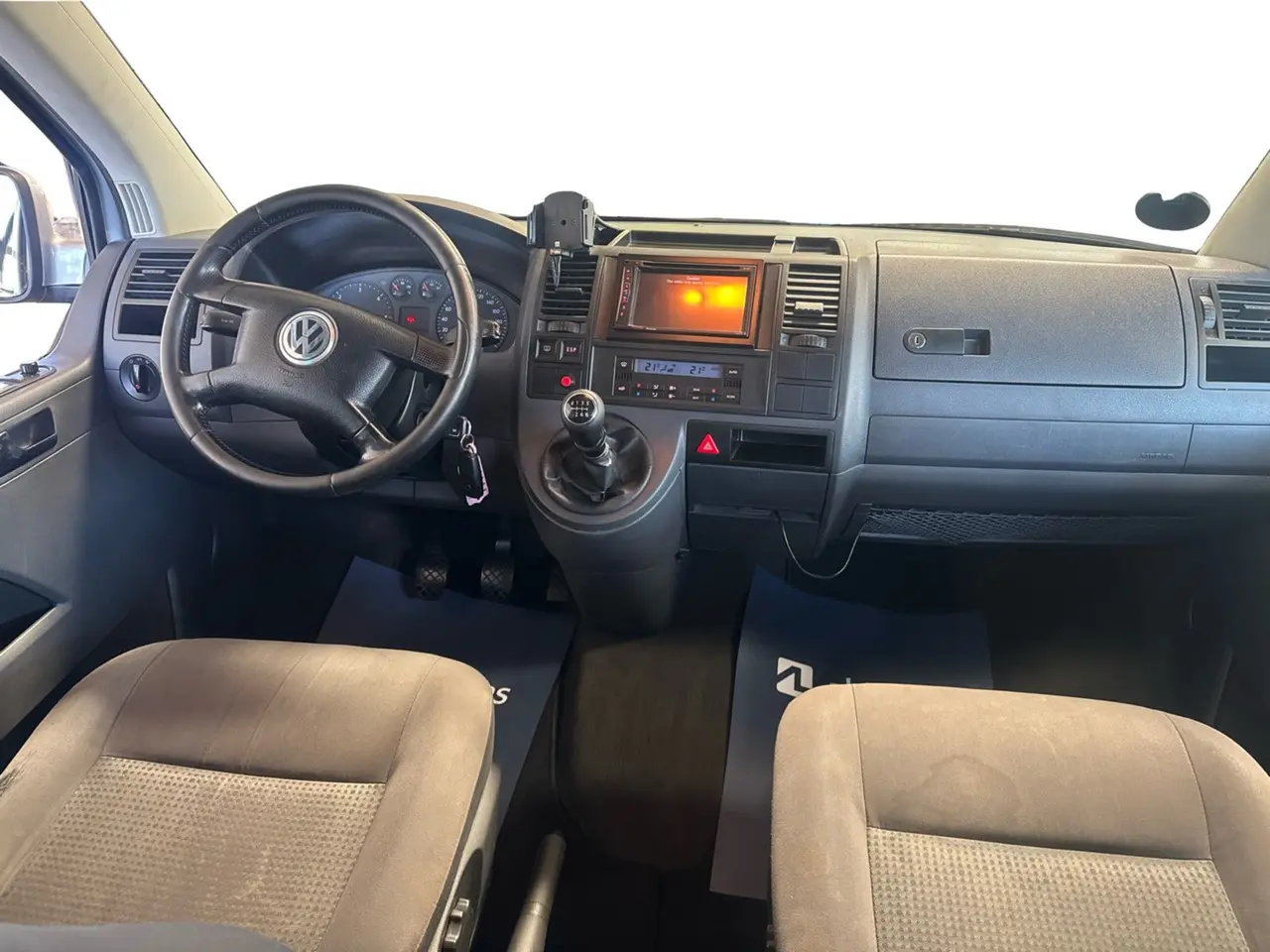 Billede 10 - VW Caravelle 2,5 TDi 130 lang 8prs