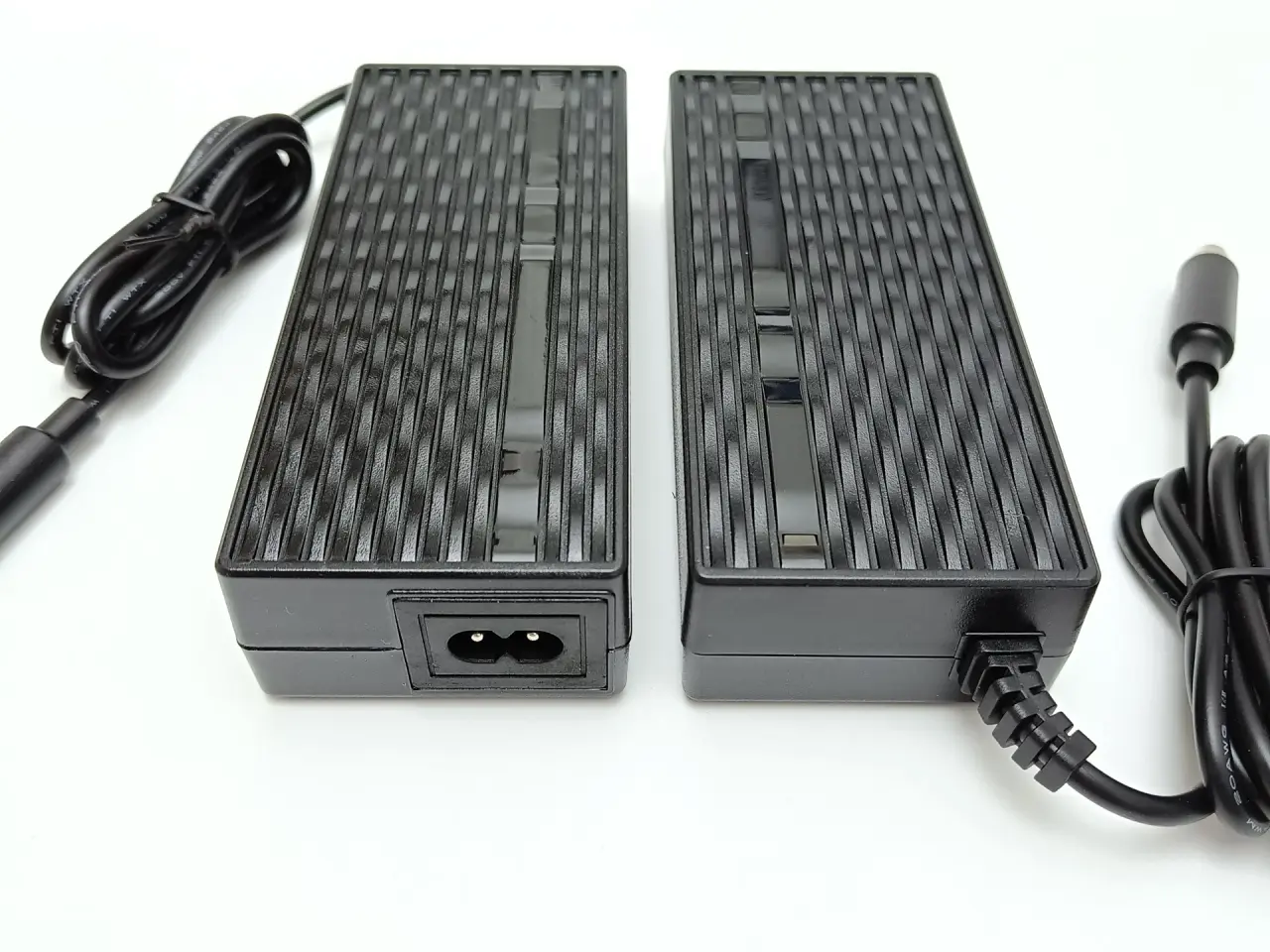 Billede 8 - NY! 42V 2A 84W El-Løbehjul / El-Cykel Oplader