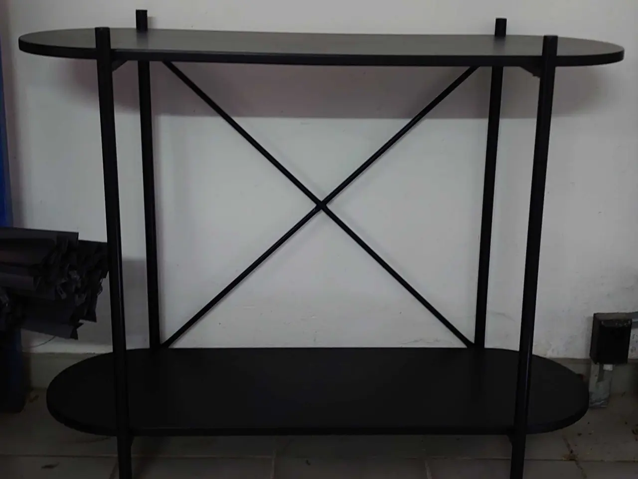 Billede 1 - Sort metal hylde