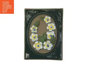 Keramisk vægplade med blomstermotiver fra JIE Keramik (str. 15,5x12 cm)
