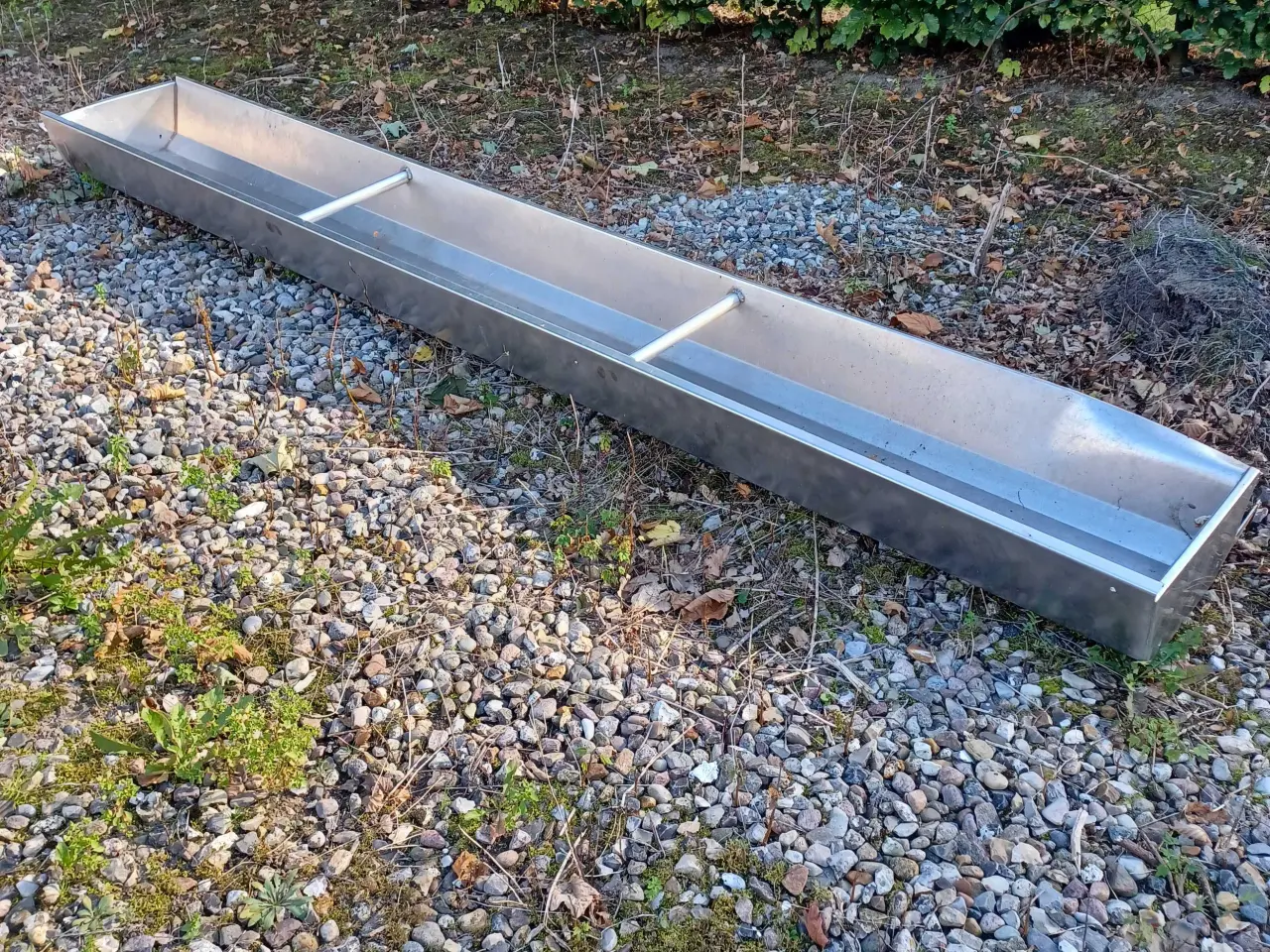 Billede 1 - Fodertrug
