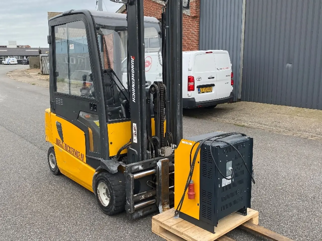 Billede 2 - Jungheinrich EFG 320 / Duplex / 3600 mm / Sideshift
