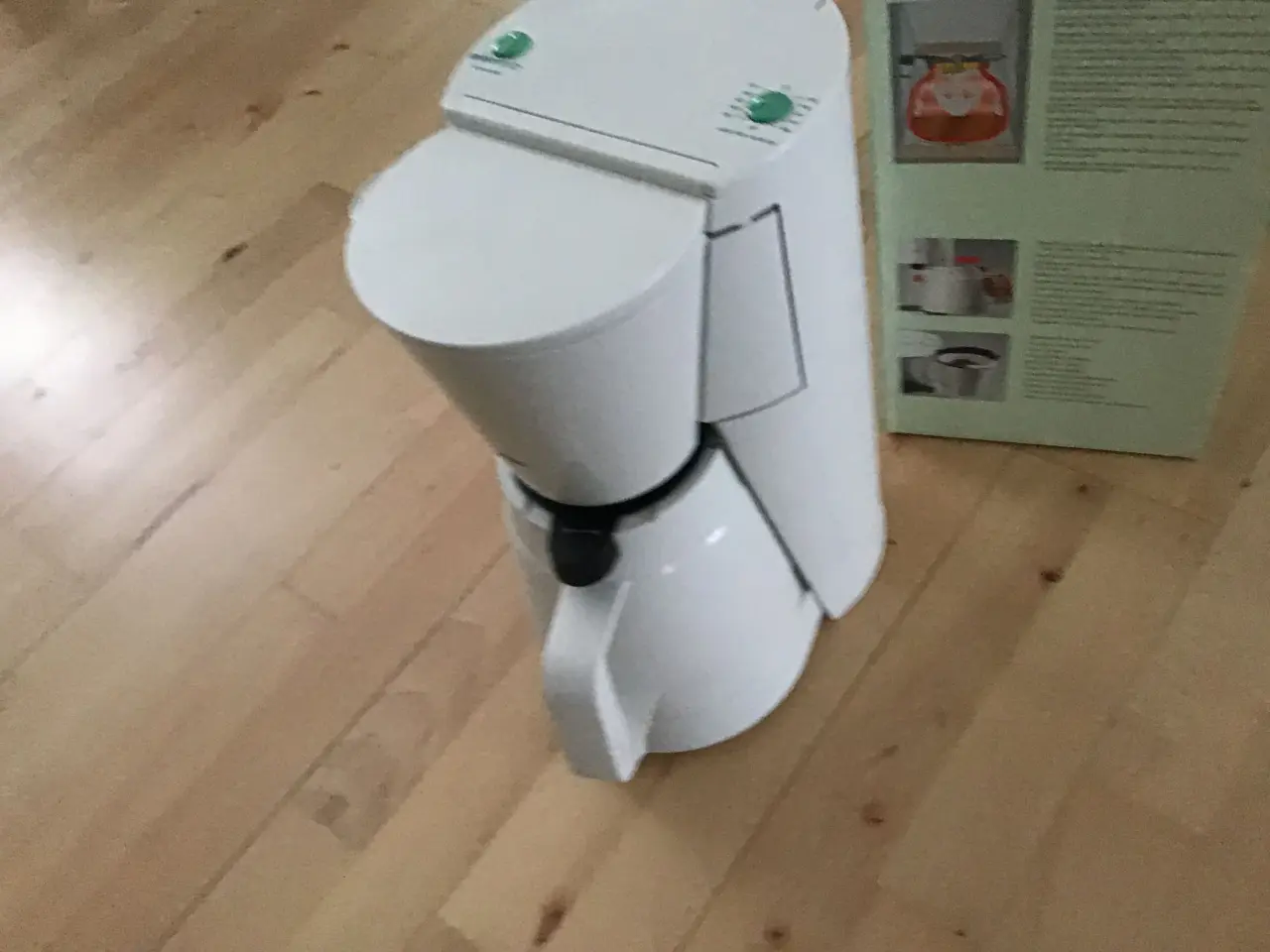 Billede 2 - Kaffemaskine Braun hel Ny 1250wat med termokande