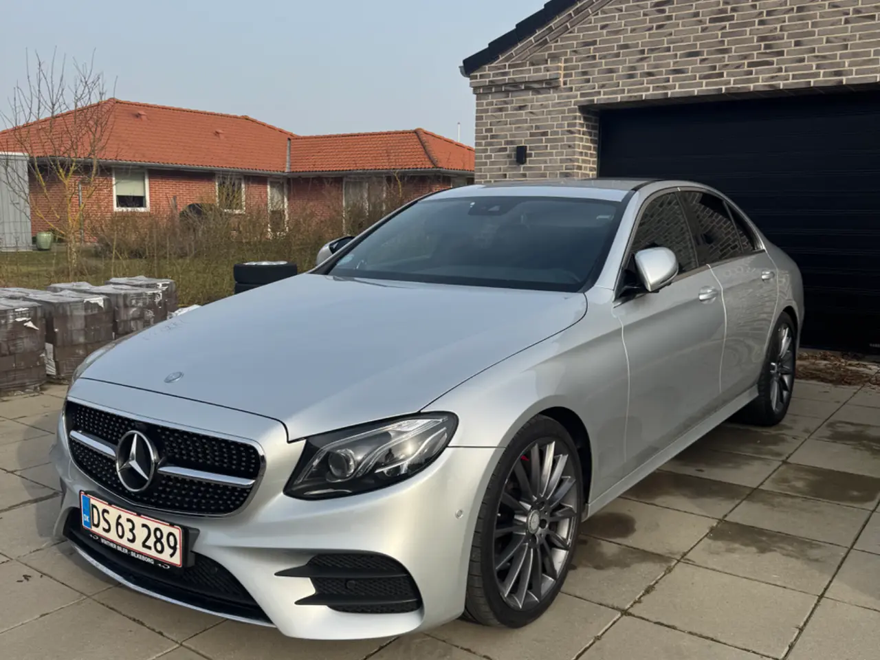 Billede 1 - Mercedes E220 d 2,0 AMG Line stc. aut.