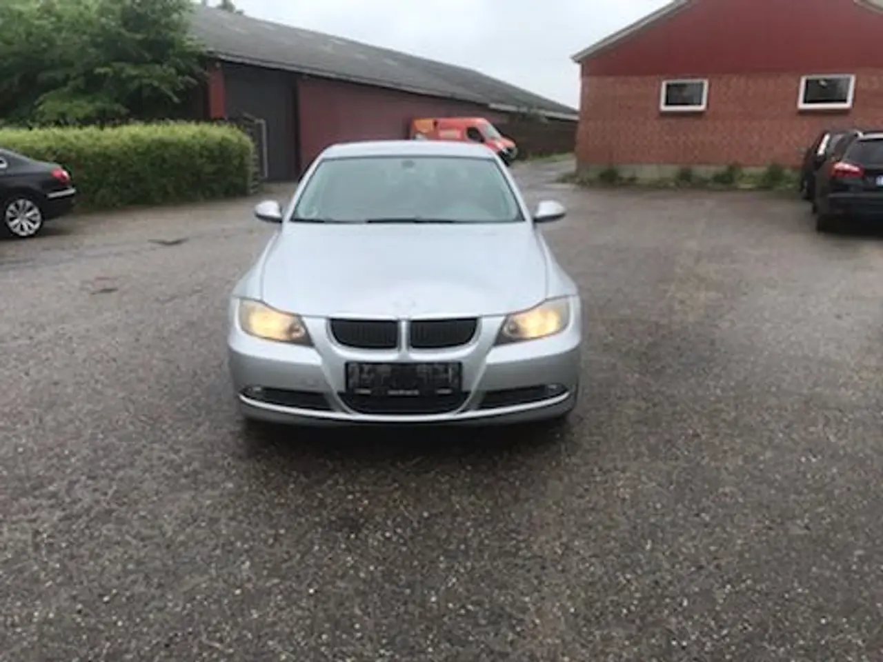 Billede 5 - Bmw 3er serie 320 l 2007 personbil  150. Hk